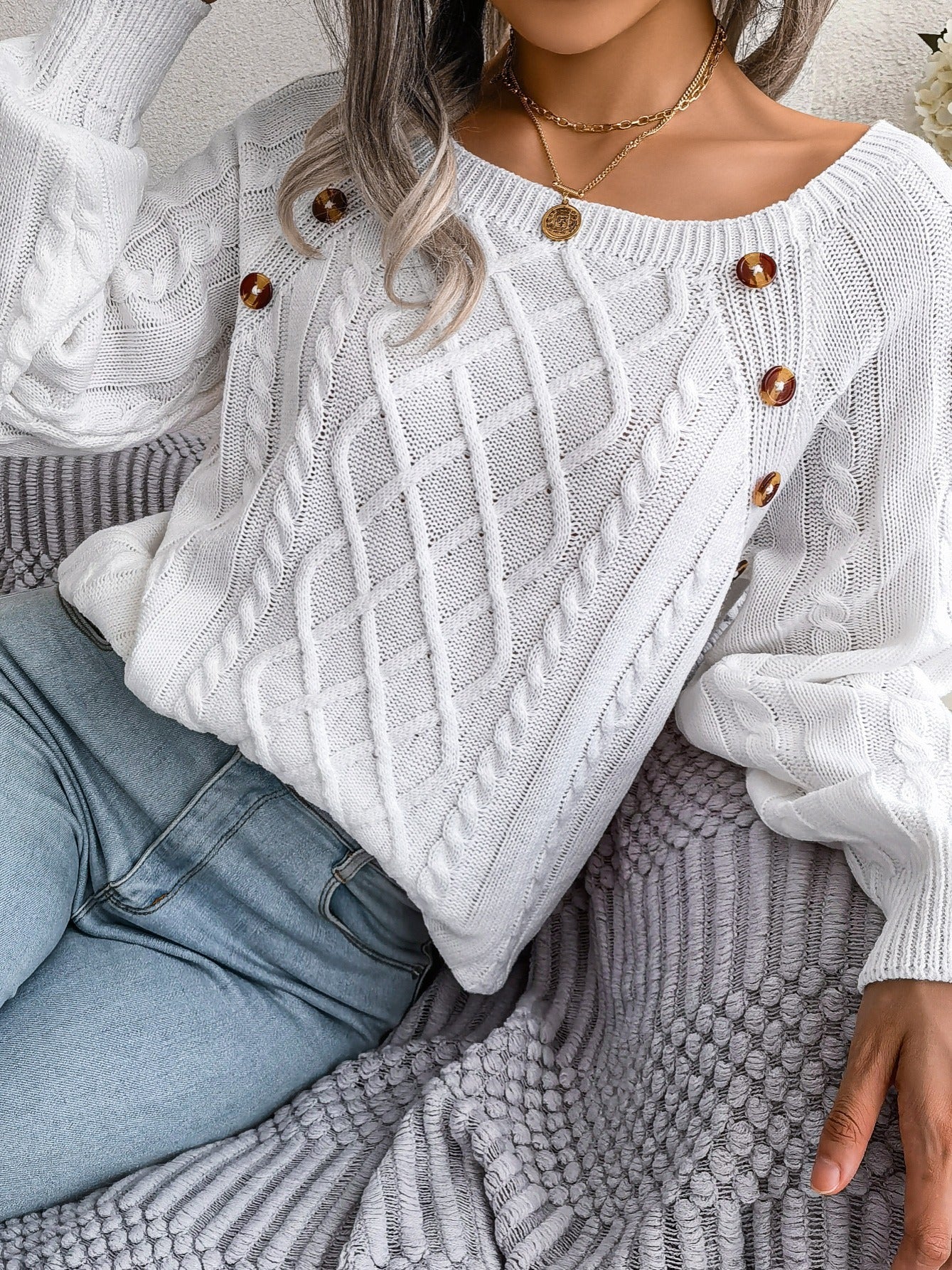 Women's Sweater Round Neck Texture Button Lantern Sleeve Sweater